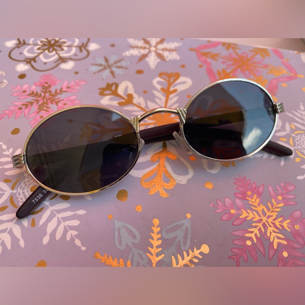 Small Round Sunglasses